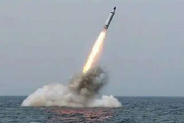 巴铁成功试射可携核弹头的潜射巡航导弹,中方发来贺电