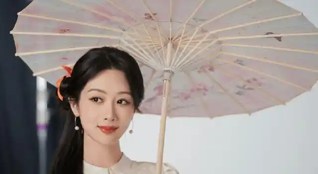 杨幂,易烊千玺,王俊凯,李现,周冬雨,吴磊,杨紫,赵丽颖,张艺兴,刘昊然