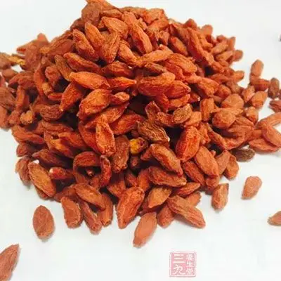 男性补血吃什么好 8种食物补充男人气血(3)