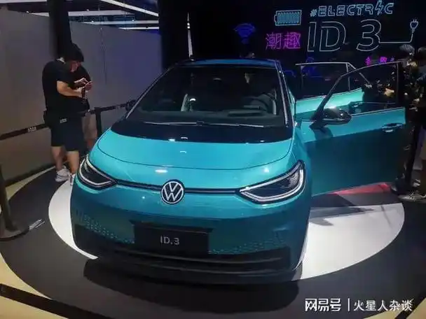 2023全球电动车型销量20强特斯拉2席理想3席比亚迪成大赢家