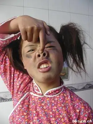 16岁女孩闭门学艺 要打造中国第一丑女