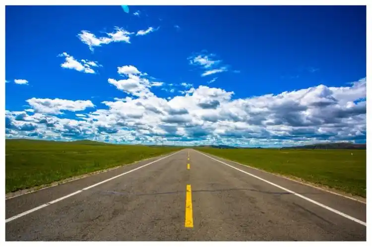 西行伊犁不久,我踏上一路向北的旅程,探访成吉思汗征服世界的起点