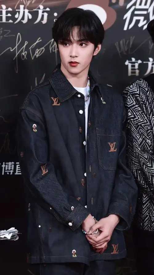 可爱从来不嫌更多@时代少年团-刘耀文#刘耀文电影第二十条#99#电影