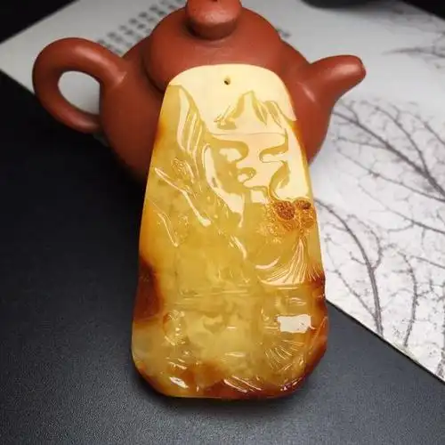 【d400025】蜜蜡山水牌