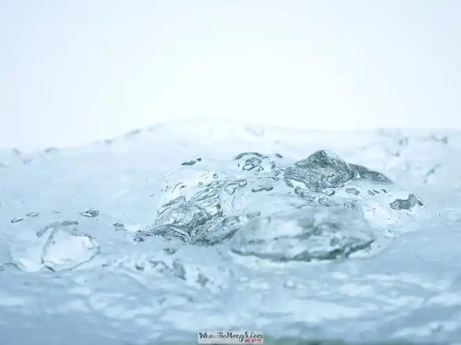 周公解梦 梦见撒水