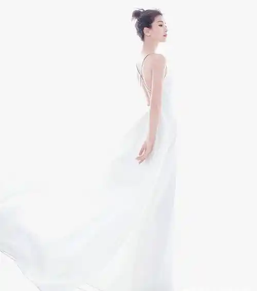 刘涛41岁了还这么不低调,穿时尚裙身材太惊艳,气质好到认不出_年龄