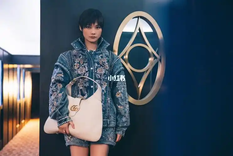 gucci全球代言人李宇春