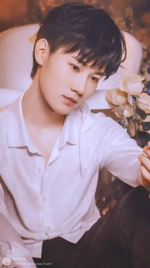 张真源最有氛围的照片