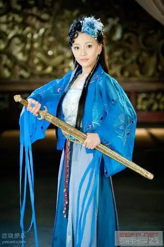 明星古装 ps.全身的哦