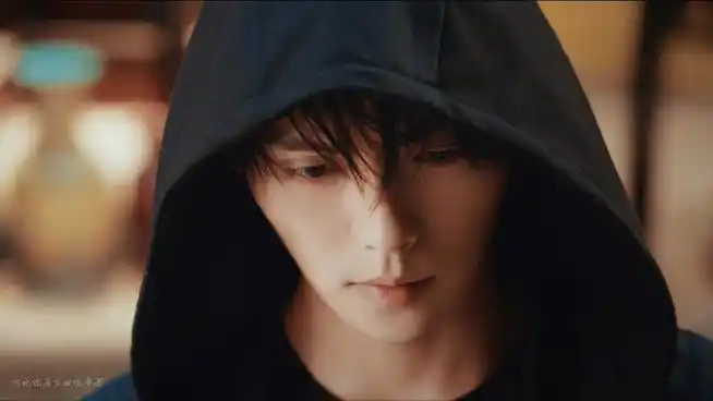 肖宇梁 纯元瓶##肖宇梁纯元瓶