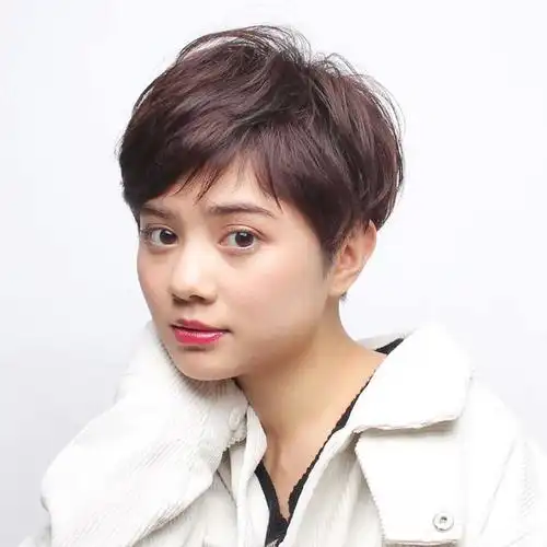 留长发,泡面卷都不得体,换这4种短发更洋气减龄|发型|碎发|脸型|斜