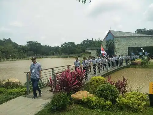 老兵欢聚虎门沙角庆祝海军70华诞