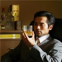 中年头像图片大全成熟稳重的中年头像男人图片