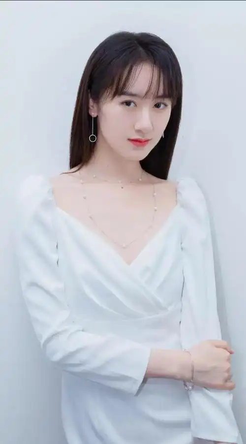 清纯美女袁冰妍高清写真冰肌雪肤美丽动人