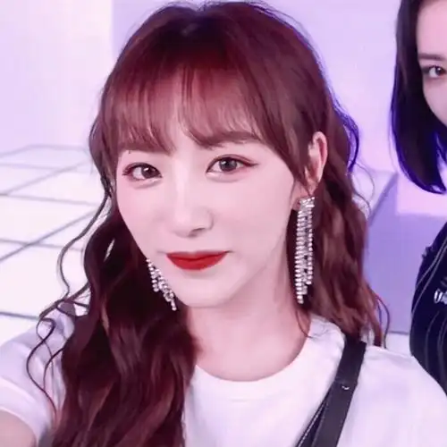 冰雪琪缘孔雪儿许佳琪闺蜜头像