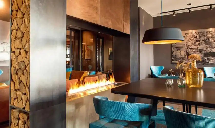 从专业角度来看雾化壁炉