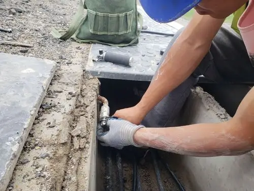 6月17日dk46 300处空扼流地线安装. - 美篇