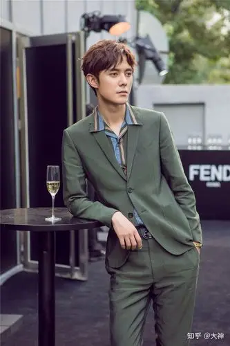 演员张超被爆出轨多位女星网友娱乐圈真乱