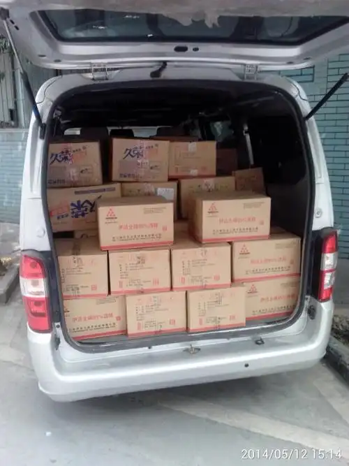 面包车金杯车出租搬家拉货