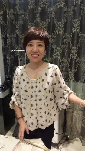 50岁丧偶女征婚照片(id:84745175)_广东深圳征婚交友_珍爱网