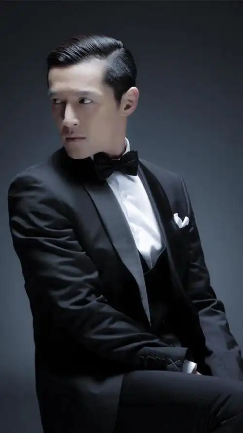 胡歌搞怪帅气西装写真,高清图片,手机锁屏桌面-壁纸族