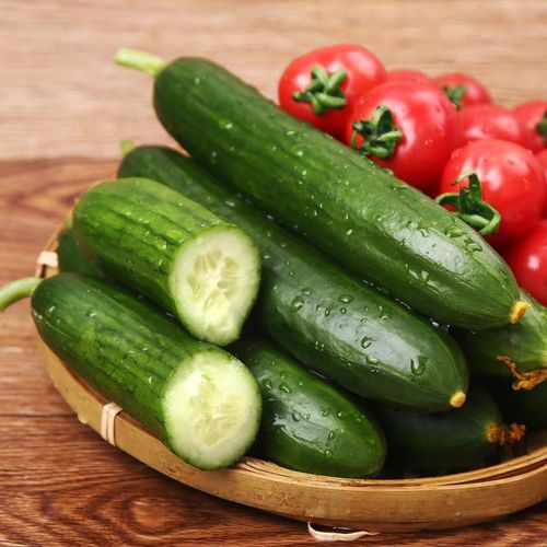 水果黄瓜小番茄组合水果黄瓜新鲜西红柿圣女果新鲜千禧小番茄