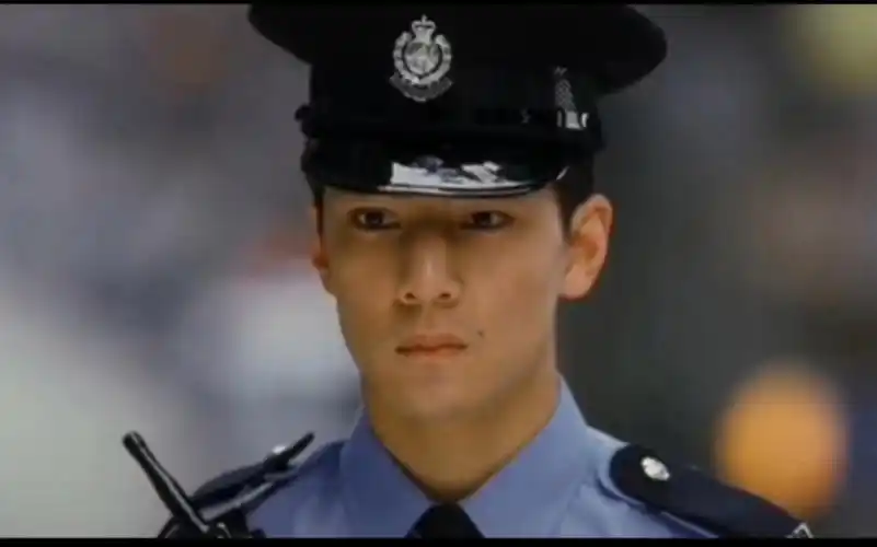 美少年之恋-处处吻-吴彦祖的美少年,难以超越的经典笑容