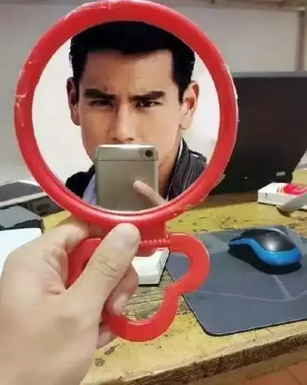 自拍gif今日份自拍gif搞怪gif吴彦祖gif帅哥gif