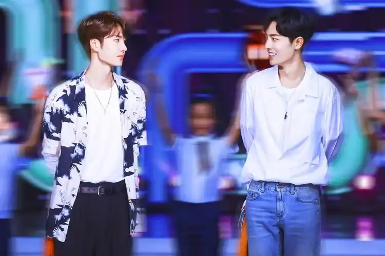 王一博 肖战 @微博 - 堆糖,美图壁纸兴趣社区