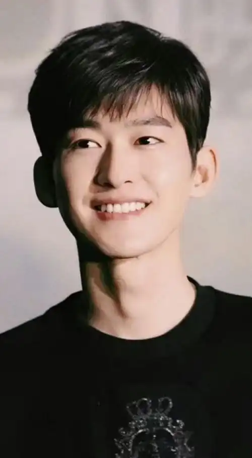 张翰帅过##张翰清爽过