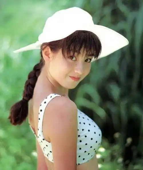 90年代那些颜值爆棚的日本女星,个个都是独一无二的_中森明菜_照片