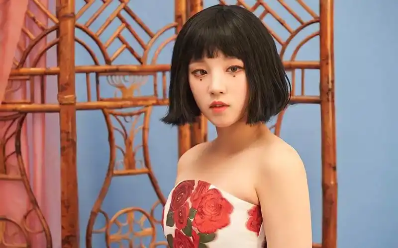 【宋雨琦】(g)i-dle 回归新曲《火花(hwaa)》雨琦part