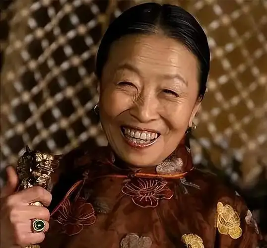 张少华|"丑娘"张少华:人丑心更丑,年轻时做下恶事,晚年眼中常含泪水 _