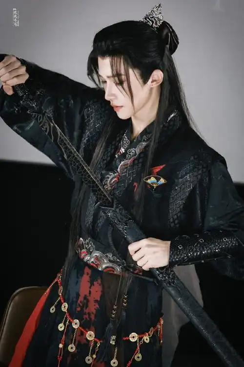 刘宇穿古装签售##刘宇国风美少年