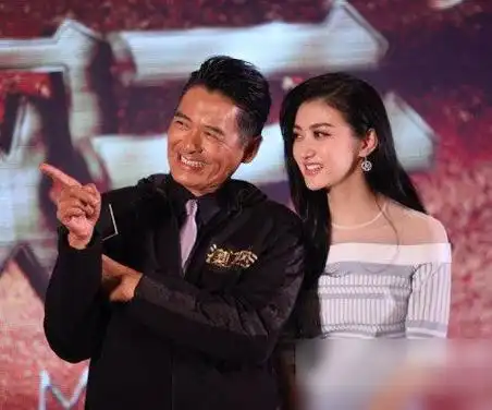 周润发景甜"最萌年龄差":赌神成名时 女方才1岁(图)