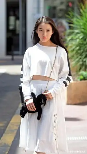 刘垚昕唯美可爱写真照,太漂亮了