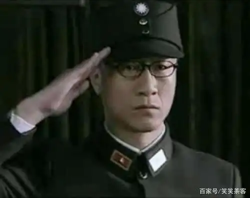 幸被我党地下工作者救治,后返回重庆,被军统表彰,晋升军衔,并被授予三