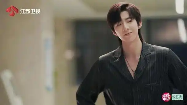 刘宇宁做自己的光与刘涛搭档很紧张丨角色