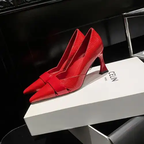 轻奢风亮皮红色高跟鞋女小众编织镂空浅口单鞋性感尖头细跟宴会鞋