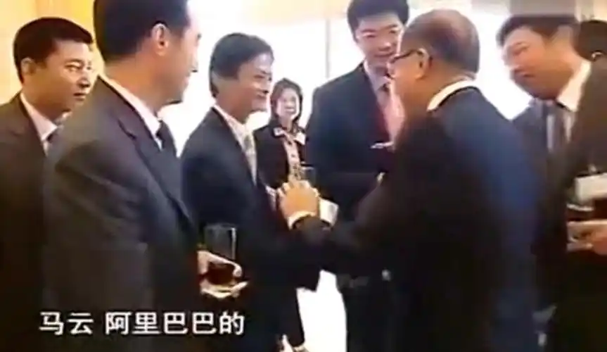 22年后马云终于想起了李嘉诚的忠告_投资_零售_阿里