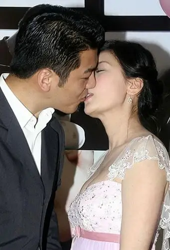 贾静雯与孙志浩