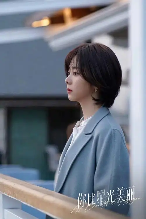 我真的爱上了呢,不过美女短发也那么可爱又好看#谭松韵长发vs短发