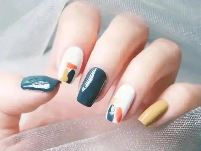 2020年夏季最火美甲合集,显色显白超好看!快给指甲换个新款式吧