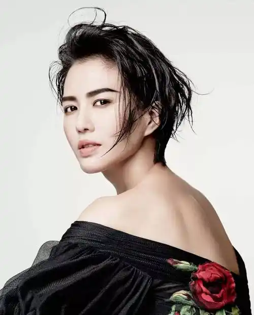 羡慕流量歌手的谭维维,有没有想过问题可能出在自己身上?