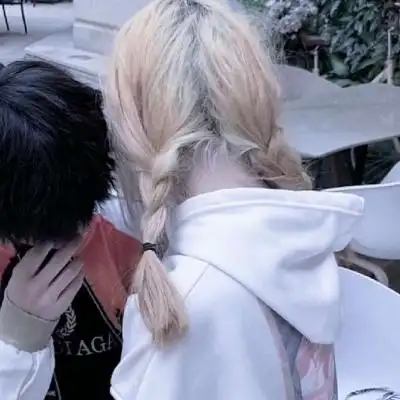 青春双人情侣头像 你是我一生的温柔