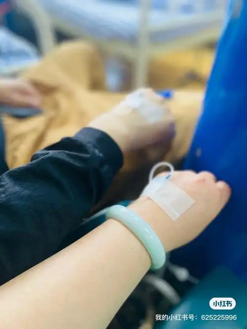 第一天到拉萨高反直接去网红诊所打吊瓶