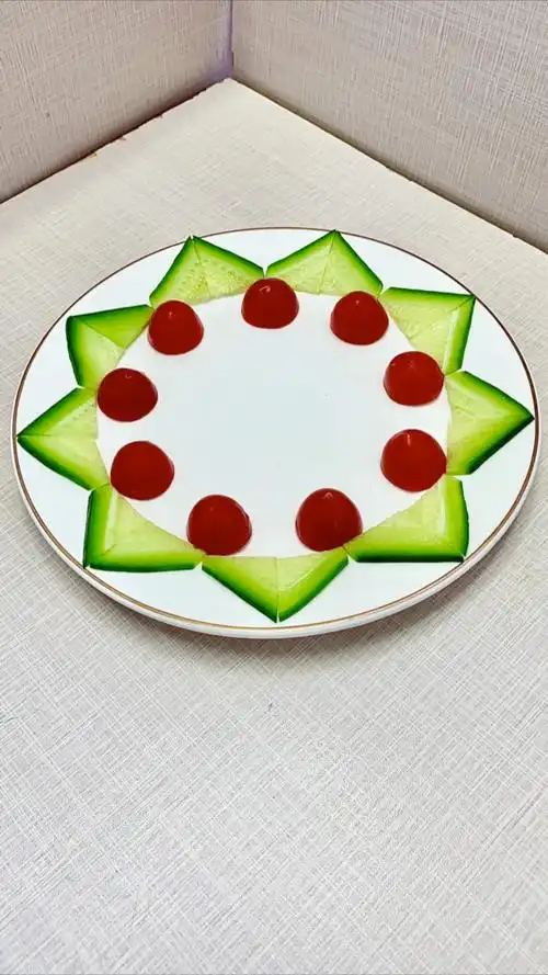 我要上热门#简单围边盘饰