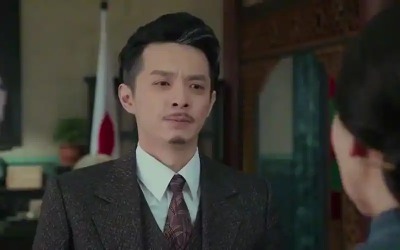 娘道:瑛娘有事相求时少卿,怎料时少卿当场拒绝,男人变心真快