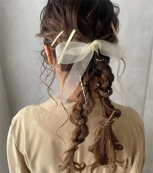 日系慵懒编发 优雅知性巨气质_编发发型 - 美发站