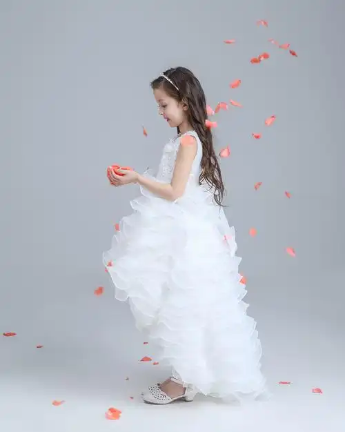 麦琪大红儿童拖尾礼服公主 前短后长女童婚礼花童婚纱连衣裙现货